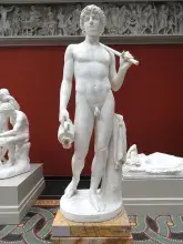 Hilas, amante de Heracles en una escultura neoclásica