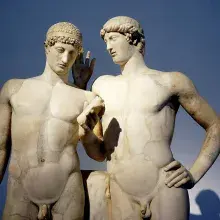 Escultura de Orestes y Pílades