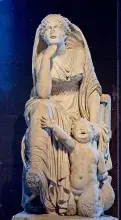 La nereida Tetis en una escultura romana copia de un original griego