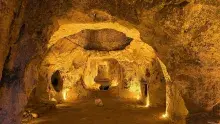 Mitreo o templo de Mitra subterráneo hallado en Irán