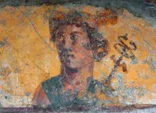 El dios Mercurio en un fresco de Pompeya