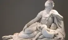 Mito de Leto, madre de Apolo y Artemisa