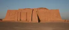 Mitología sumeria: restos del zigurat de Ur