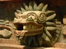Dios Quetzalcoatl