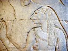 La diosa Sekhmet en un relieve