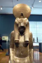Escultura de la diosa Sekhmet