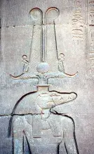 Relieve del dios Sobek, dios cocodrilo del antiguo Egipto