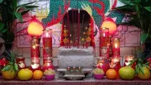 Altar dedicado de Tudi Gong, dios chino de la Tierra